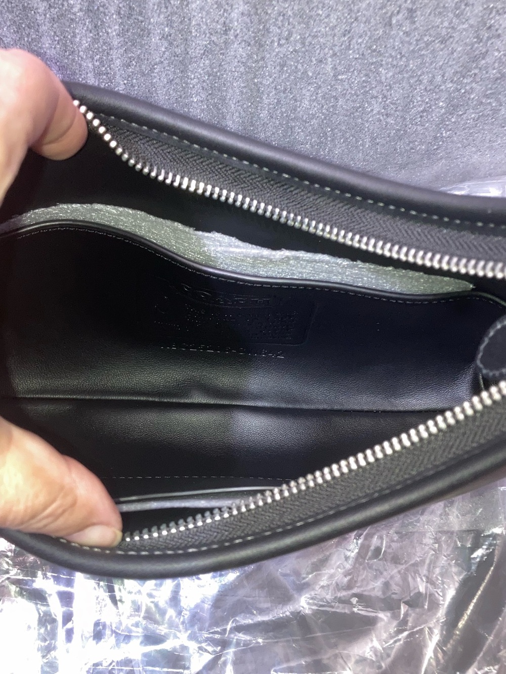 NEW $295 Coach Hamptons Black Leather Hobo Bag - Limited Edition - Picture 9 of 15